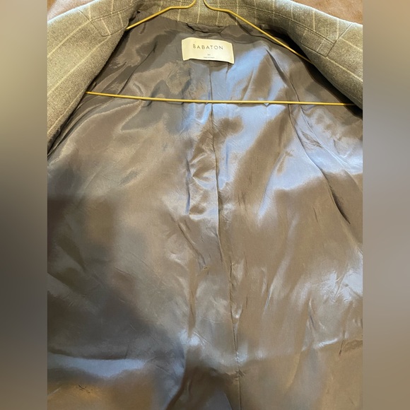 Babaton grey blazer. Size medium - Picture 9 of 9